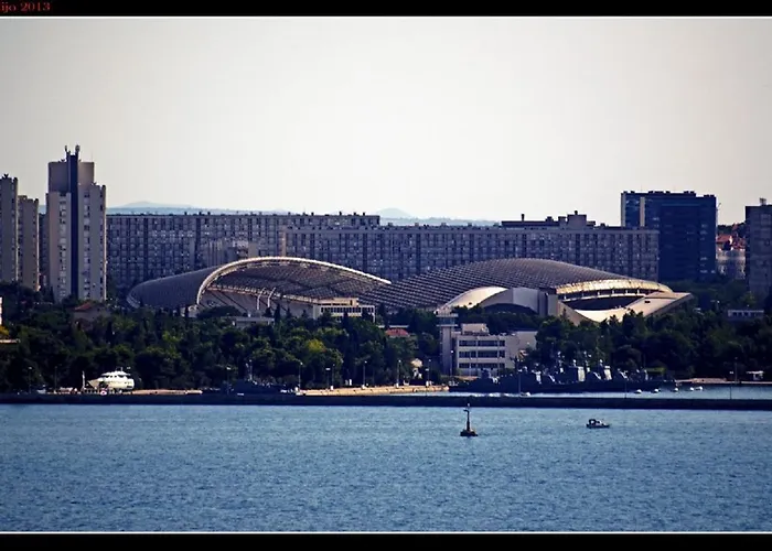 アパート Oasis *